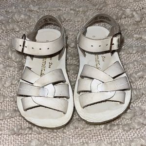 Sun San Saltwater Sandals Swimmer size 6